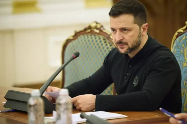 Изображение к статье: Зеленский хочет просить Европу помочь с выплатой зарплат украинским военным