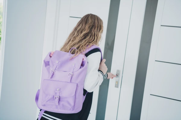 Изображение к статье: Минувший учебный год завершился очередными скандалами