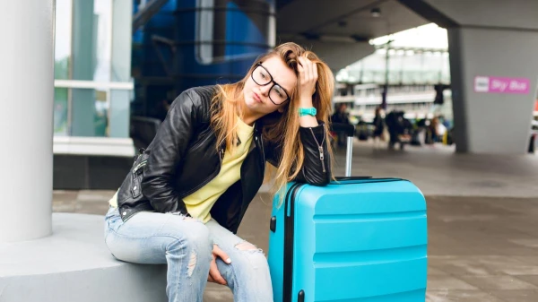 Изображение к статье: Что никогда не стоит брать с собой в путешествие: эксперт назвала 10 ненужных вещей