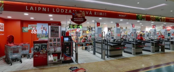 Изображение к статье: На русском! Латышская школьница на подработке в Rimi поняла, что ее послали