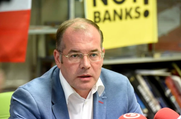 Изображение к статье: Что стряслось с Андреем Мамыкиным - он просит прощения у Латвии и Украины