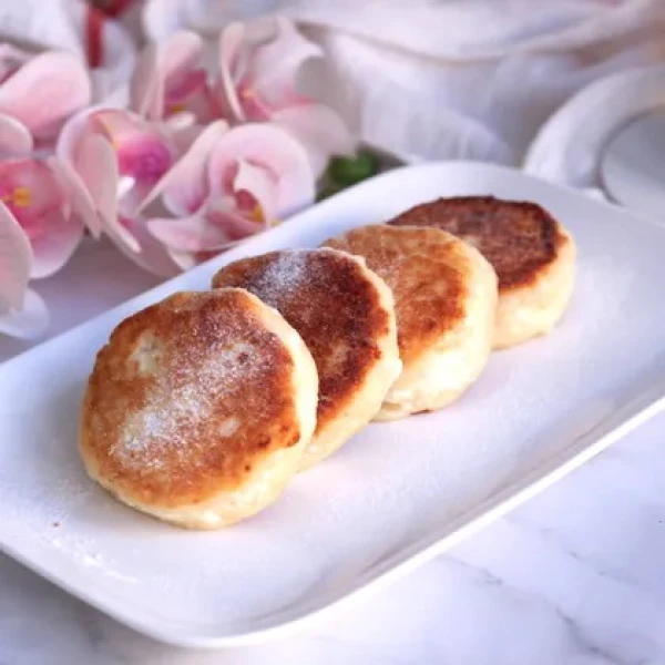 Изображение к статье: Люблю готовить: рецепт воздушных сырников из рикотты на завтрак