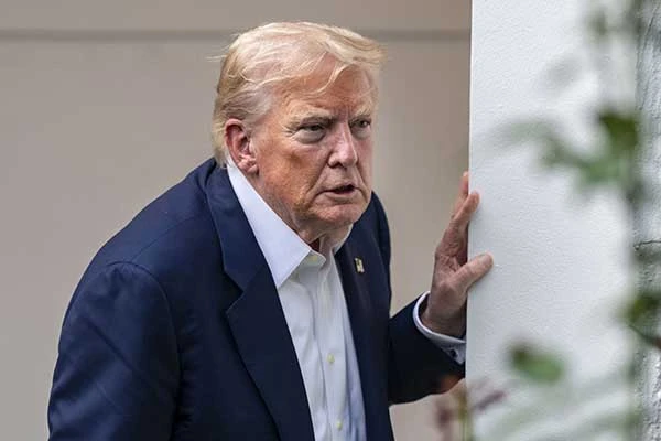 Изображение к статье: Трамп накричал на Нетаньяху. Президенту США не понравилось, что Израиль пытался его обмануть