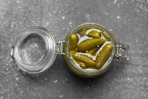 Изображение к статье: Соленые огурцы могут навредить сердцу и сосудам