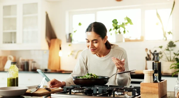 Изображение к статье: Ученые объяснили, почему иногда человек «наедается» без еды