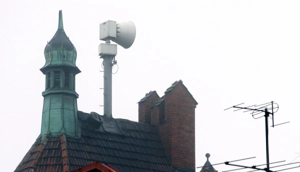 Изображение к статье: В Латвии существует порядка 150 сирен, которые действуют в радиусе 1,5 км каждая. Фото riga.lv