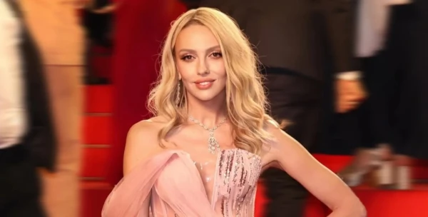 Изображение к статье: Оля Полякова/Instagram