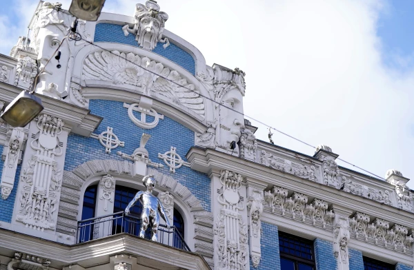 Изображение к статье: Новый «житель» дома Эйзенштейна в Риге рискует лишиться прописки