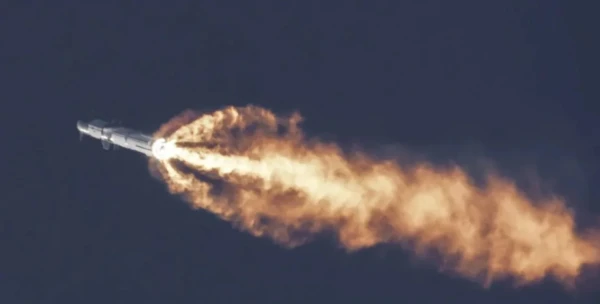 Изображение к статье: Компания Илона Маска назвала причину взрыва Starship