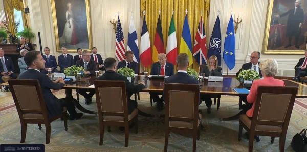 Изображение к статье: «Финальным аккордом станет встреча на троих...»