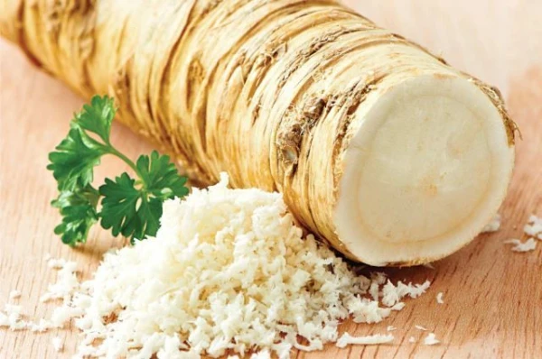 Изображение к статье: Укрепляют здоровье, повышают иммунитет. Чем полезны хрен и сельдерей?