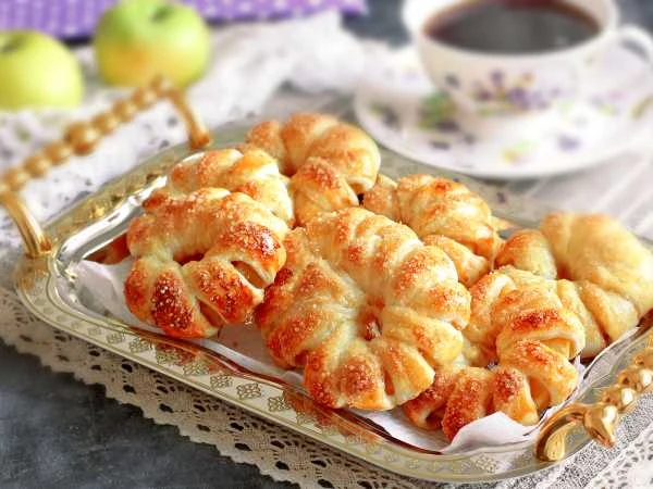 Изображение к статье: Яблоки в слоёном тесте: быстро и вкусно