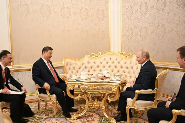 Изображение к статье: Экс-глава ЦРУ рассказал о «звоне бокалов в Кремле» из-за Трампа