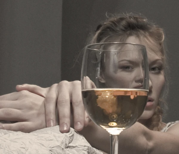 Изображение к статье: Чтобы зрение не подводило: вред алкоголя для глаз