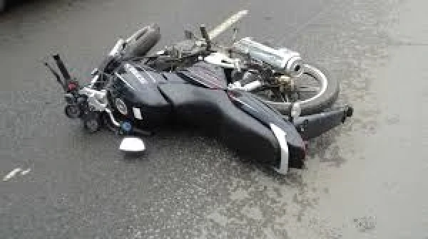 Изображение к статье: В результате столкновения с автомобилем погиб мотоциклист