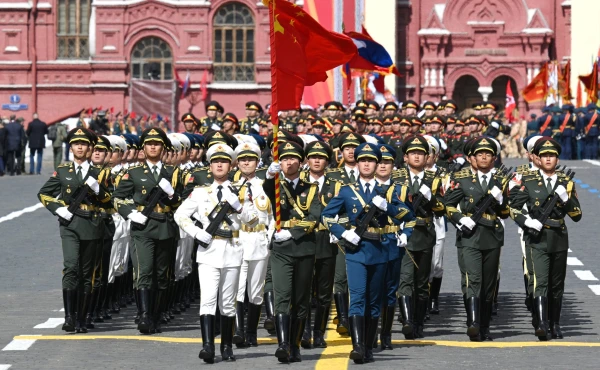 Изображение к статье: До сей поры военнослужащие НОАК активно выступали на территории РФ.