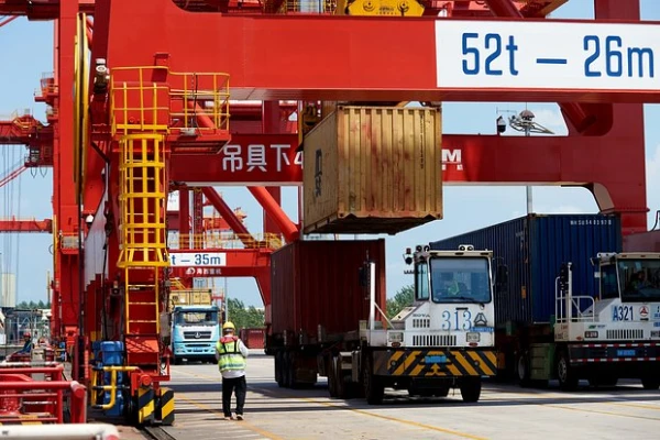 Изображение к статье: Китай построит новый порт на границе с Россией