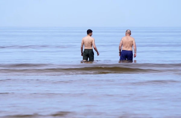 Изображение к статье: Несмотря на  метеорологическую осень на неделе еще может потеплеть до +24