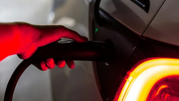 Изображение к статье: Описана неожиданная опасность электромобилей