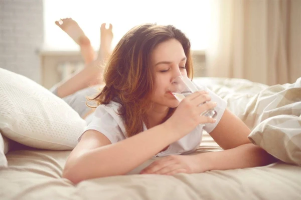 Изображение к статье: Стакан воды утром: зачем он нужен организму