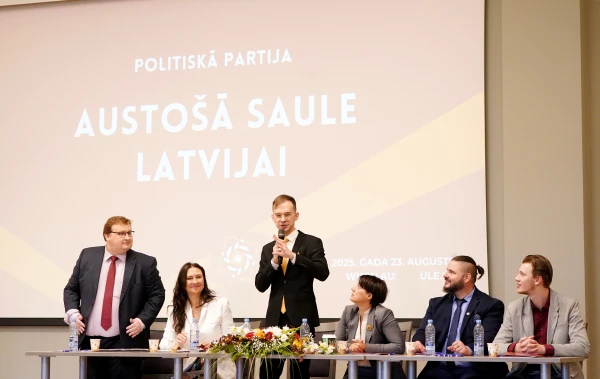 Изображение к статье: Требуются новые политические звезды! К ближайшим выборам в Латвии создаются еще две партии