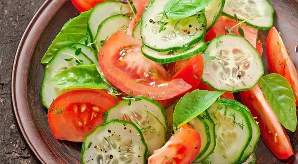 Изображение к статье: Эксперты назвали опасные и неудачные сочетания продуктов