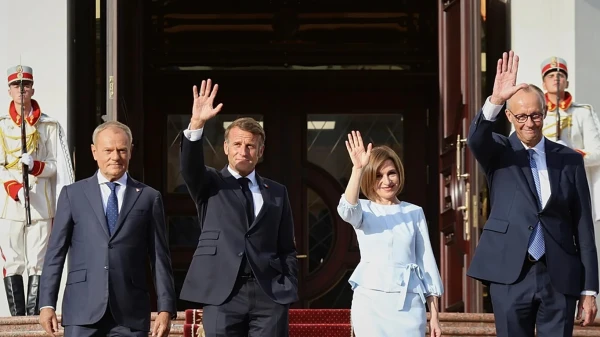 Изображение к статье: Госпожа Санду стала новой фавориткой Старой Европы.