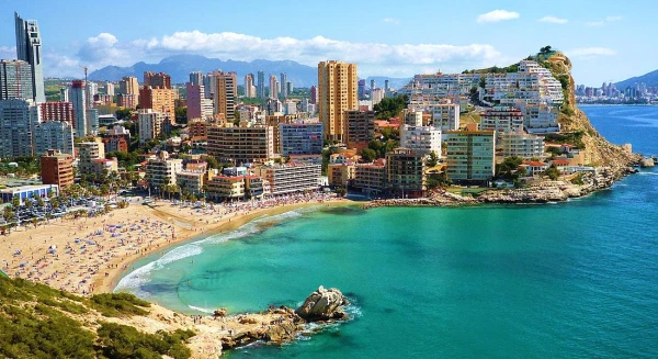 Изображение к статье: Отпуск в сентябре: 8 прекрасных мест, где тепло в начале осени