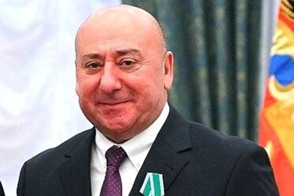 Изображение к статье: Деятельность управленца отмечалась высокими наградами.