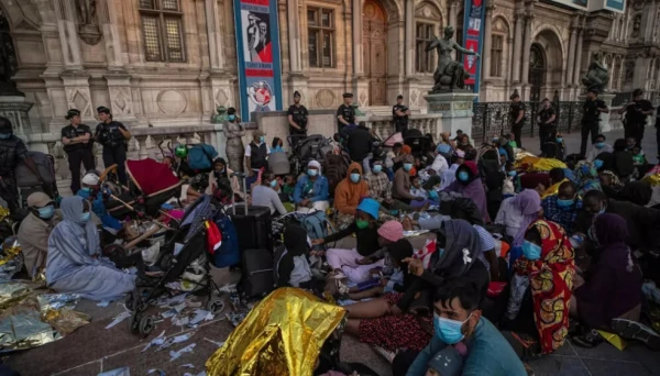 Изображение к статье: Сами они неместные, украли все документы.