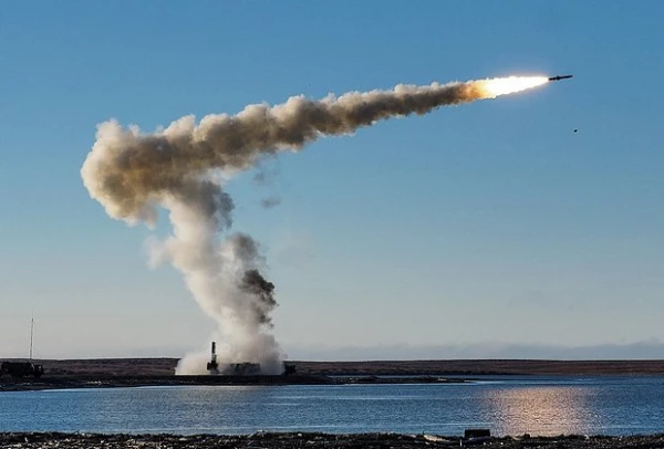 Изображение к статье: США одобрили продажу Украине 3350 ракет ERAM