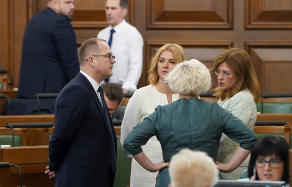 Изображение к статье: Правительство завалило депутатов работой. Скучно не будет