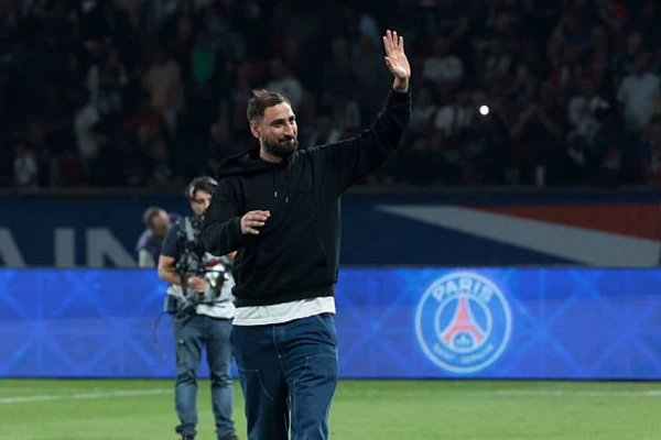 Изображение к статье: Джанлуиджи Доннарумма перешел из «ПСЖ» в «Манчестер Сити» за 39 миллионов евро