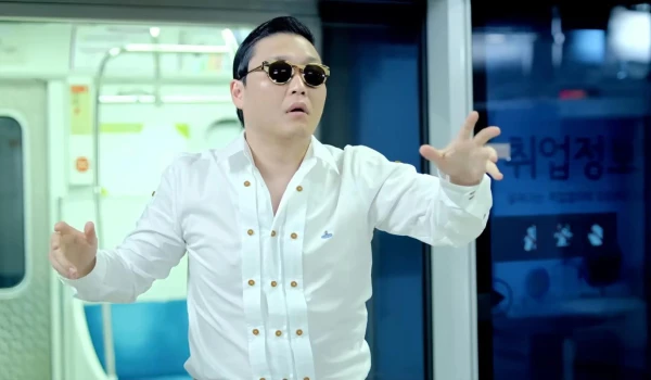 Изображение к статье: Южнокорейский рэпер Psy, исполнивший хит Gangnam Style, оказался под следствием