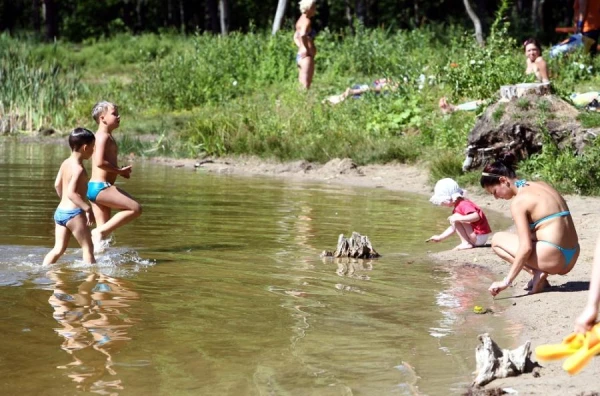Изображение к статье: В Риге снова безопасно купаться на всех официальных пляжах