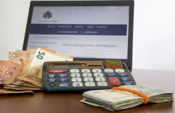Изображение к статье: В госказну недоплачивают денег? Рассуждения о слишком маленьких налогах встревожили население Латвии