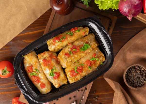 Изображение к статье: Чем заменить капусту при приготовлении голубцов: 10 вкусных вариантов