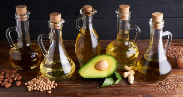 Изображение к статье: Какое же растительное масло самое полезное: четыре диетолога дали одинаковый ответ