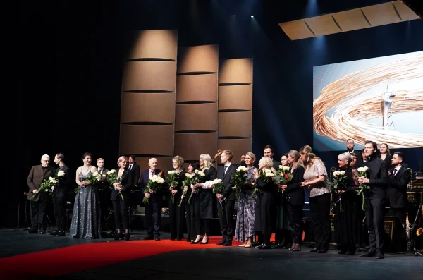 Изображение к статье: «Что тогда нам вообще нужно?» — артисты против отмены пенсий за выслугу лет