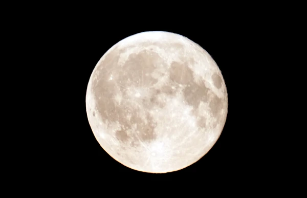 Изображение к статье: Синоптики рассказали, какая погода нас ждет во время лунного затмения