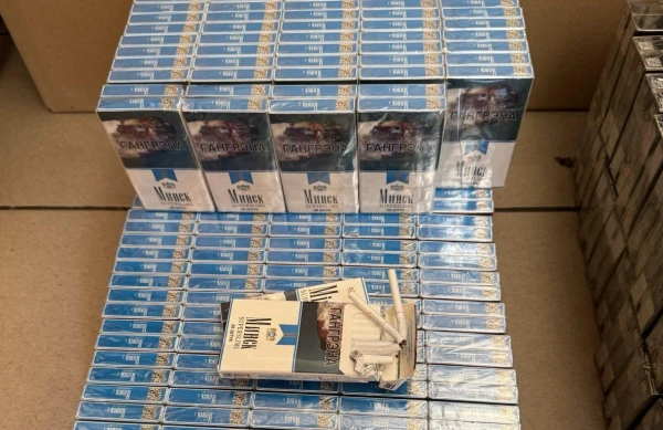 Изображение к статье: Рынок, квартира и авто: полиция раскрыла крупный канал нелегальных сигарет в Даугавпилсе