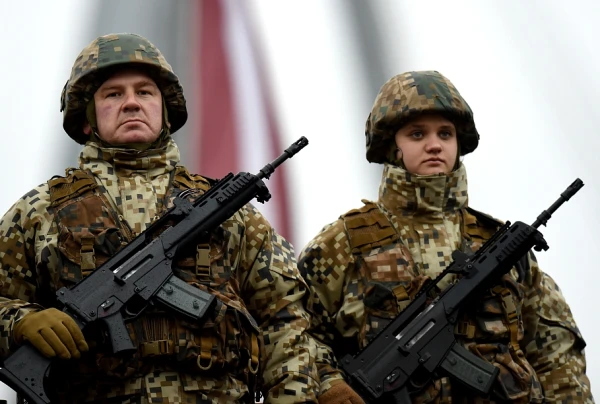 Изображение к статье: Латвия может укреплять боеспособность НВС и без помощи США - Минобороны