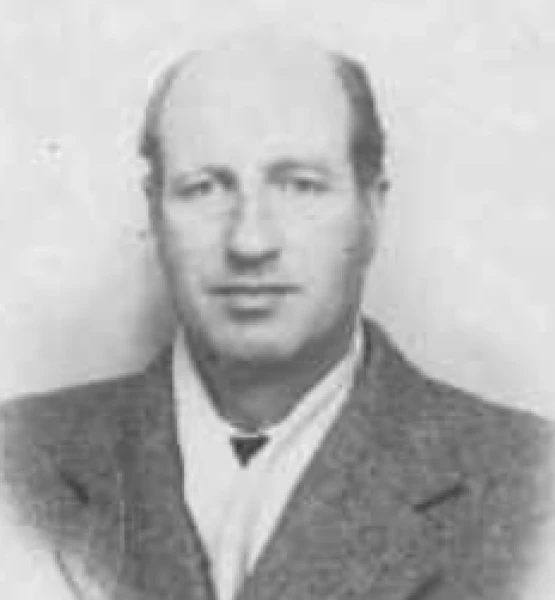 Изображение к статье: Герр Кадгиен после войны.