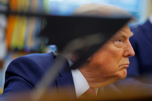 Изображение к статье: Хозяин Белого Дома одержим сделками со злодеями.