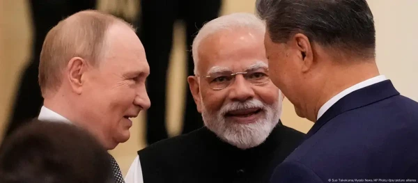 Изображение к статье: В Таллине появился памятник Махатме Ганди, многие недовольны