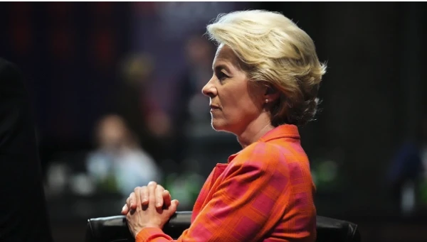 Изображение к статье: «Издеваются!» Фон дер Ляйен выступила с новым обвинением в адрес России