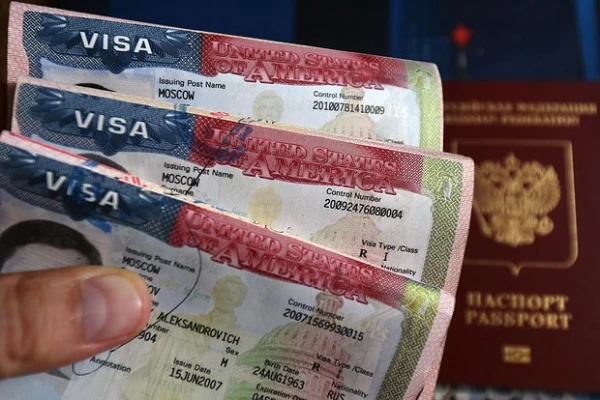 Изображение к статье: США серьезно усложнили правила получения виз для российских граждан