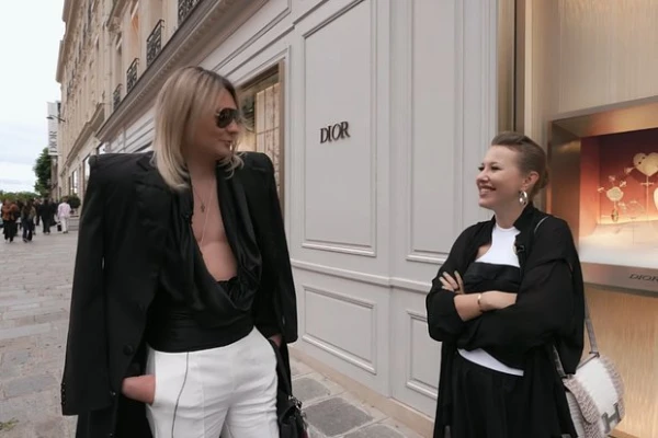 Изображение к статье: «Да здравствует Украина!» Собчак запретила французам обижать русских в Париже