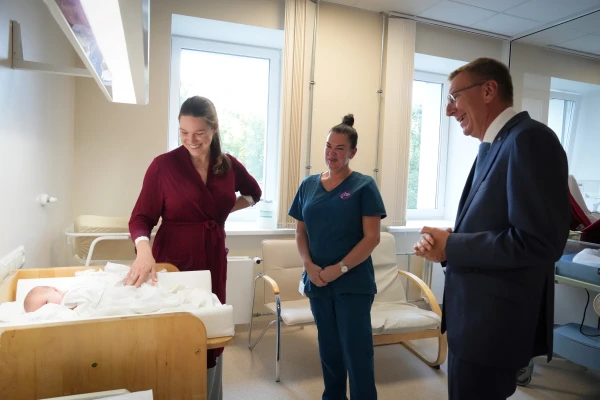 Изображение к статье: Будущий избиратель растет.