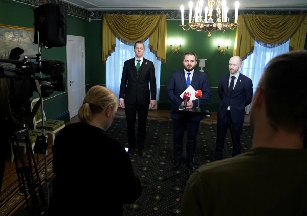 Изображение к статье: Скандал вокруг леса... погубит правительство?